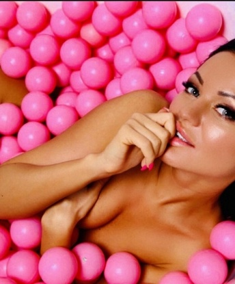 Анкета проститутки Екатерина - город Юхнов, 19 лет, №8264